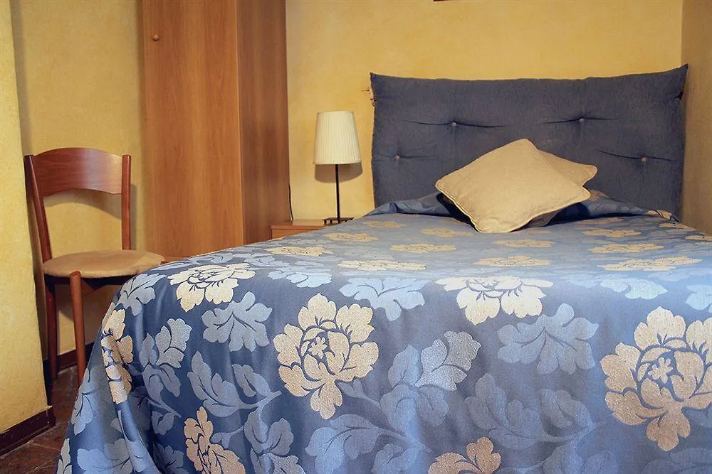 Hotel Tourist House Florence