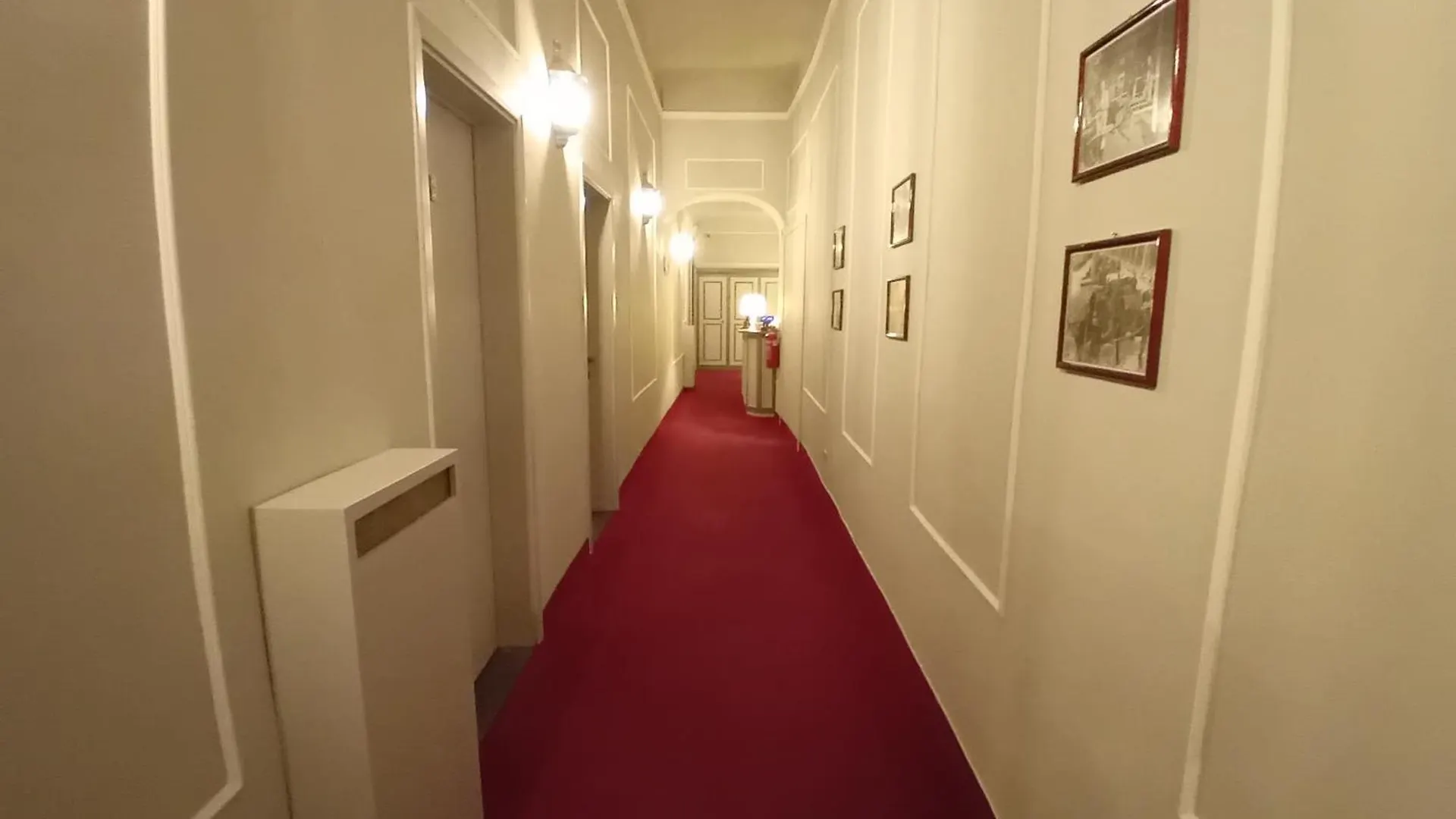 Hotel Tourist House Florence