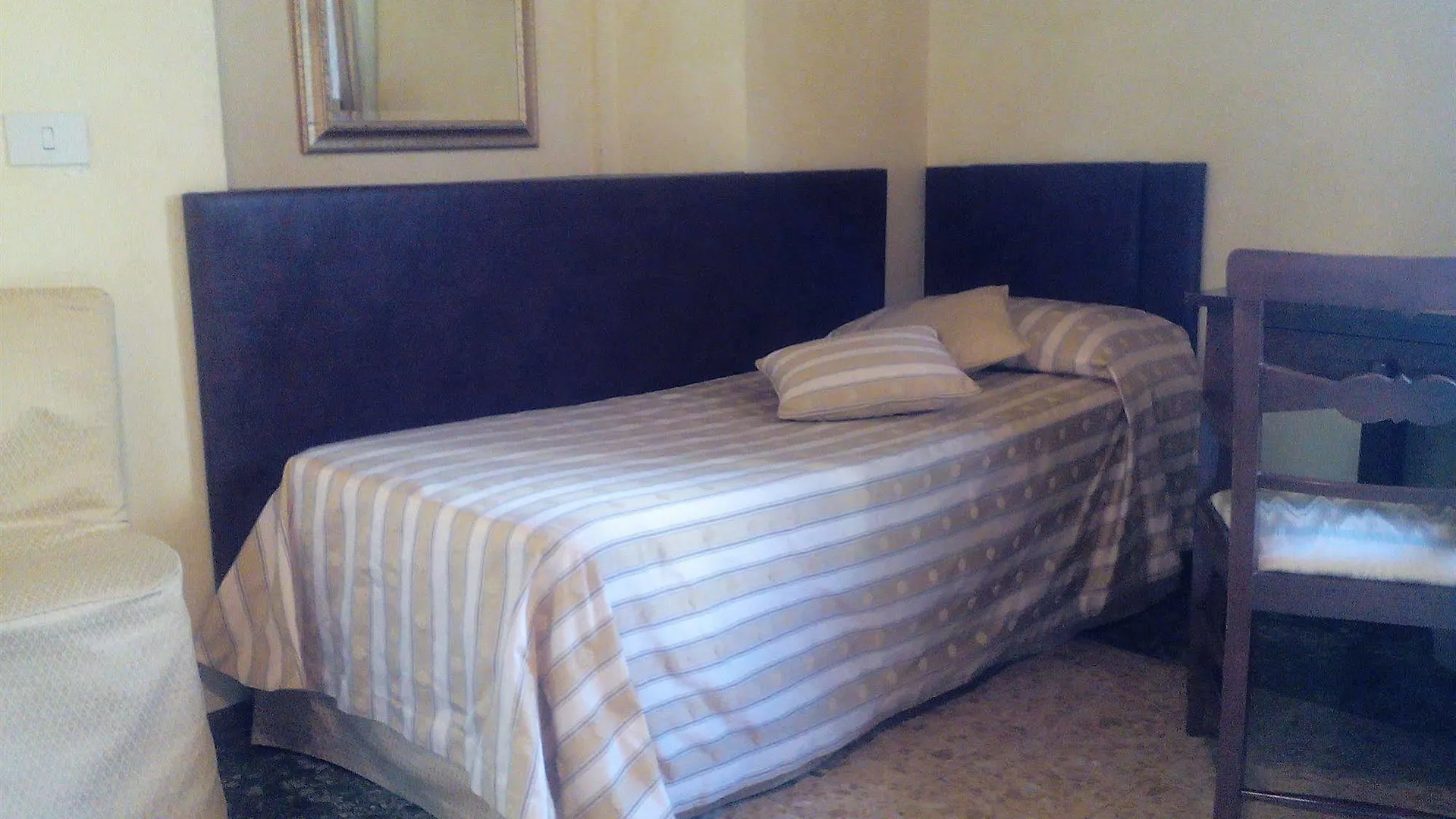 Hotel Tourist House Florence 3*,  Italy