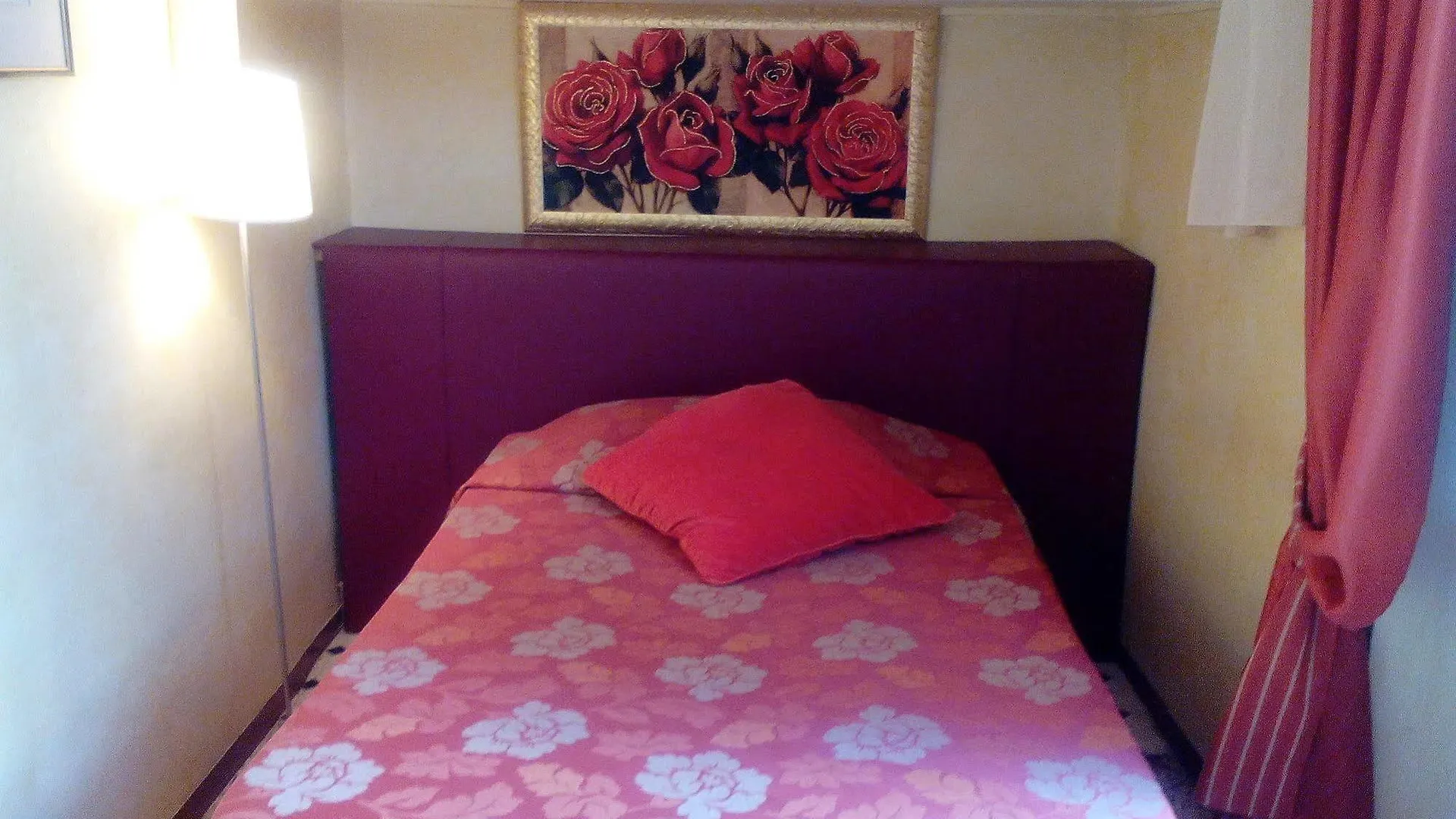 Hotel Tourist House Florence